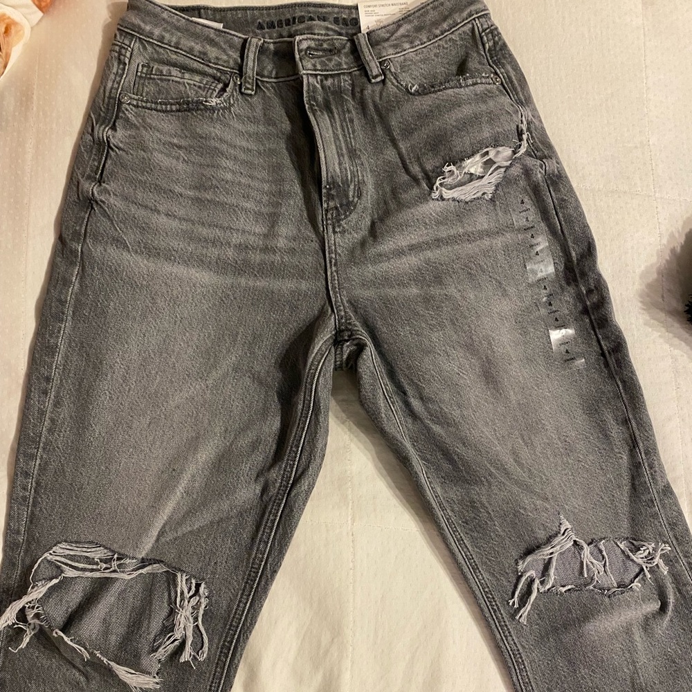 American Eagle Stretch Mom Jeans